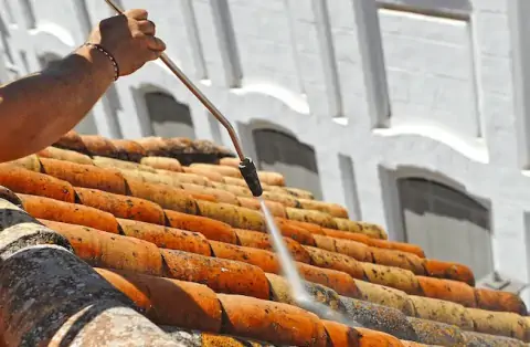 Nettoyage de toitures - Labastide-d'Anjou
